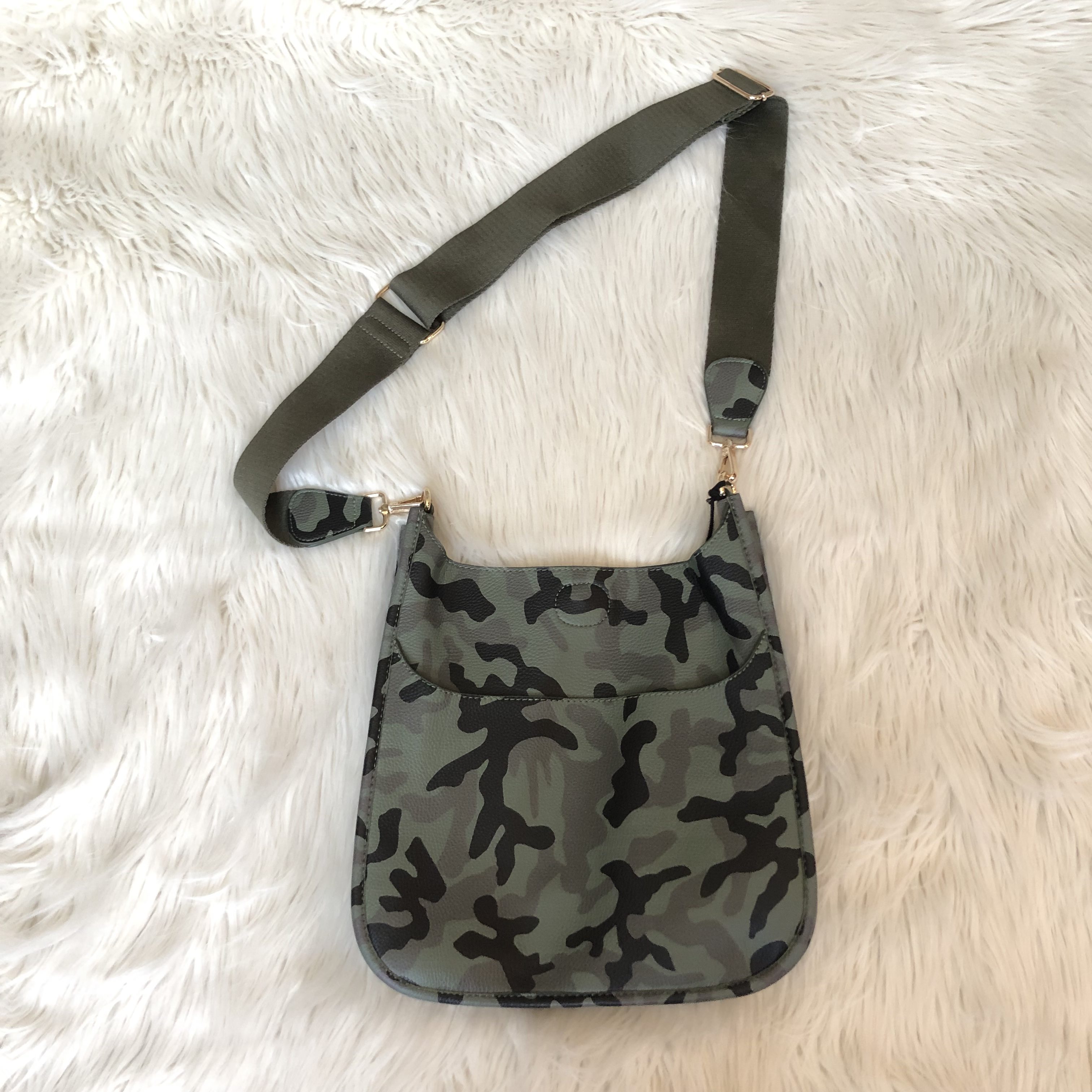 Green Camo Vegan Leather Crossbody Bag – Royalty Boutique